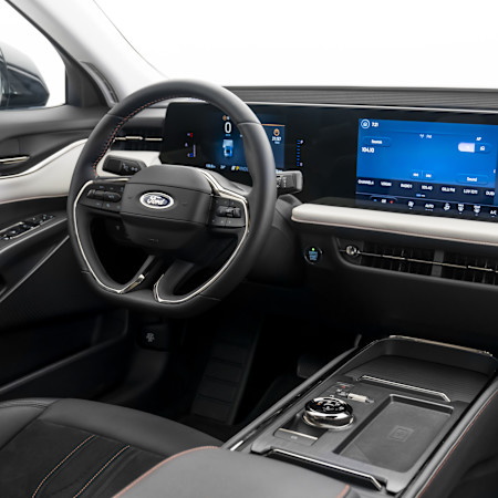 TEST FORD TAURUS 2025 (3 passengers)  TEST